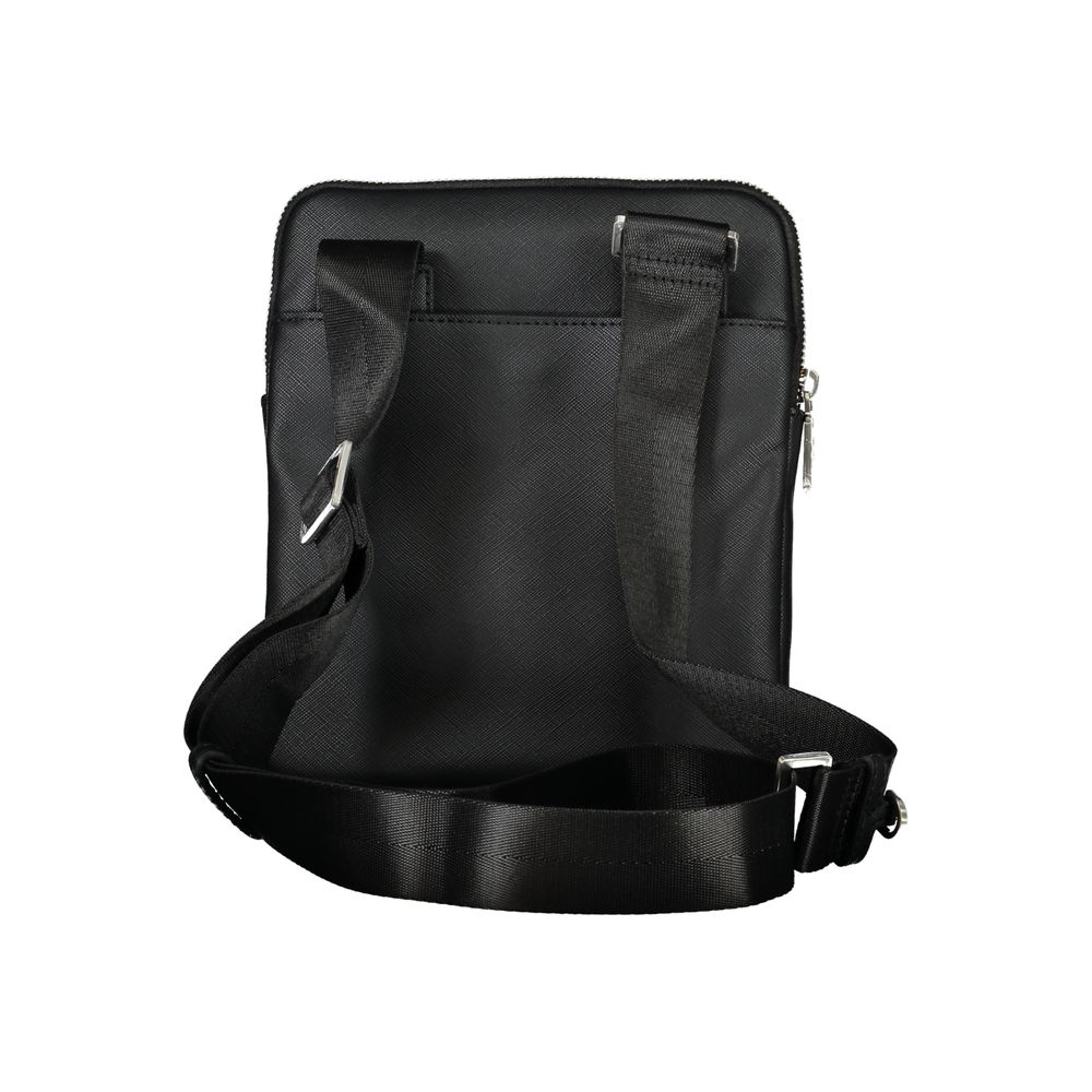 Elegante bolso de hombro negro con diseño práctico